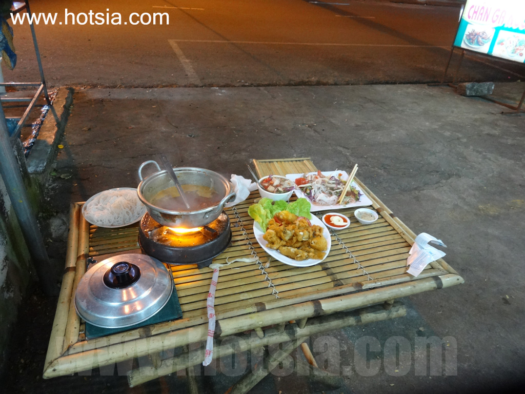 จังหวัดญาลาย อาหารการกินในเปลกู ญาลาย เวียดนาม