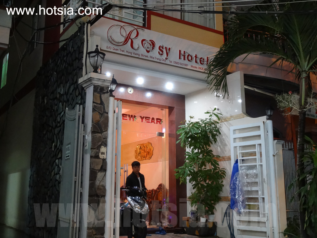 เที่ยวเวียดนามด้วยตัวเอง จังหวัดแทงหวา แนะนำโรงแรมในญาจาง (Nha Trang hotels)